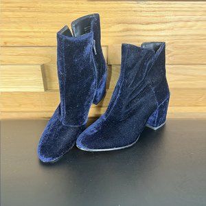 Aldo Short Zipper Boots